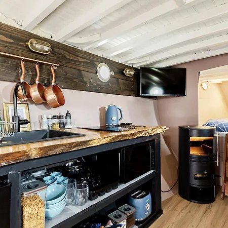The Boatel at Mayo Glamping Botel Castlebar